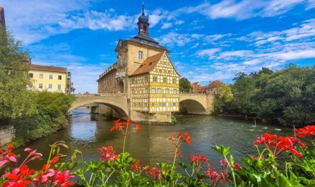 От Варна-Пролетна приказка в ЕЛЗАС - Страсбург, Колмар, пътя на виното, Базел