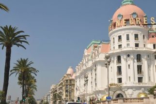 Наст. в хотели 4, 3 и 2 звезди