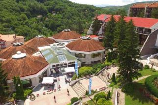 Настаняване в хотел 3*