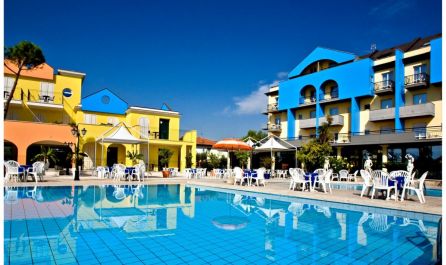 Почивка в ИТАЛИЯ - ГРОТАМАРЕ, хотел Parco dei Principi 4* - със самолет и обслужване на български език! Гарантирани места!