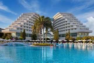 MIRACLE RESORT