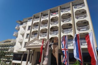 TEMPLE HOTEL