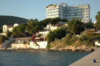 ARORA HOTEL