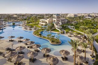 CORAL SEA HOLIDAY RESORT