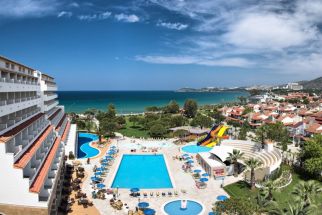 BATIHAN BEACH RESORT