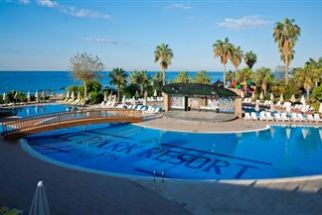 MC BEACH PARK RESORT HOTEL