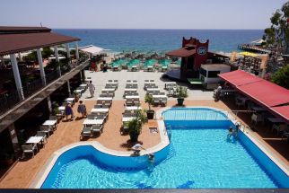 Aleria Belport Beach Hotel