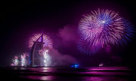 НОВА ГОДИНА - ЧУДЕСАТА на ДУБАЙ и АБУ ДАБИ - 5* лукс и БОНУС 6 екскурзии и входни такси - от Варна