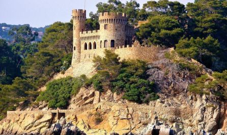 Сърцето на Каталуния  - Почивка в Коста Брава от София - 7 нощувки 2026