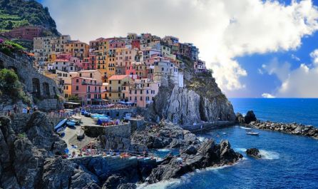 Почивка в КАМПАНИЯ с вкус на лимончело - полет от София - 7 нощувки