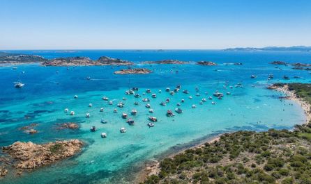 Почивка в тюркоазена Сардиния - полет от Варна