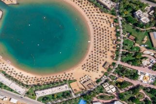 Desert Rose Resort Premium