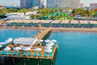 CRYSTAL CENTRO PEARL COLLECTION