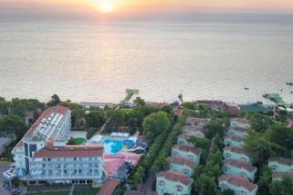 TRANSATLANTIK BEACH HOTEL