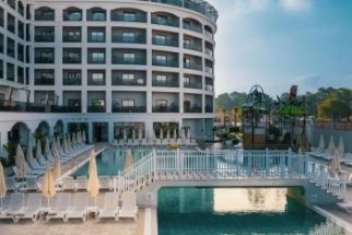 SIDE MOON PALACE HOTEL