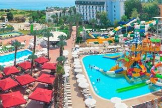 CLUB AQUA PLAZA HOTEL