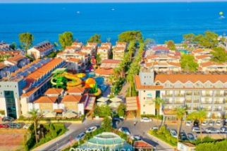 CRYSTAL AURA AQUA COLLECTION