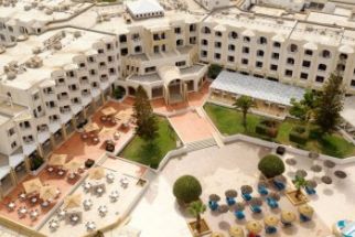 Thapsus Beach Resort