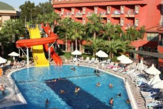 CLUB SIDE COAST HOTEL