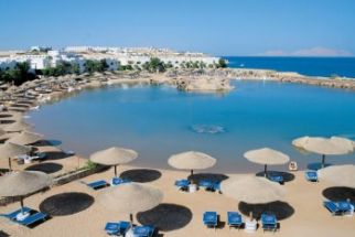 DOMINA CORAL BAY SULTAN POOL