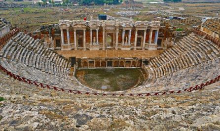 Загадките на Древна Ликия с чартър от Варна 2026