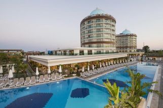 DREAM WORLD AQUA HOTEL