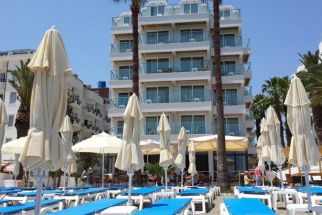 BEGONVILLE BEACH